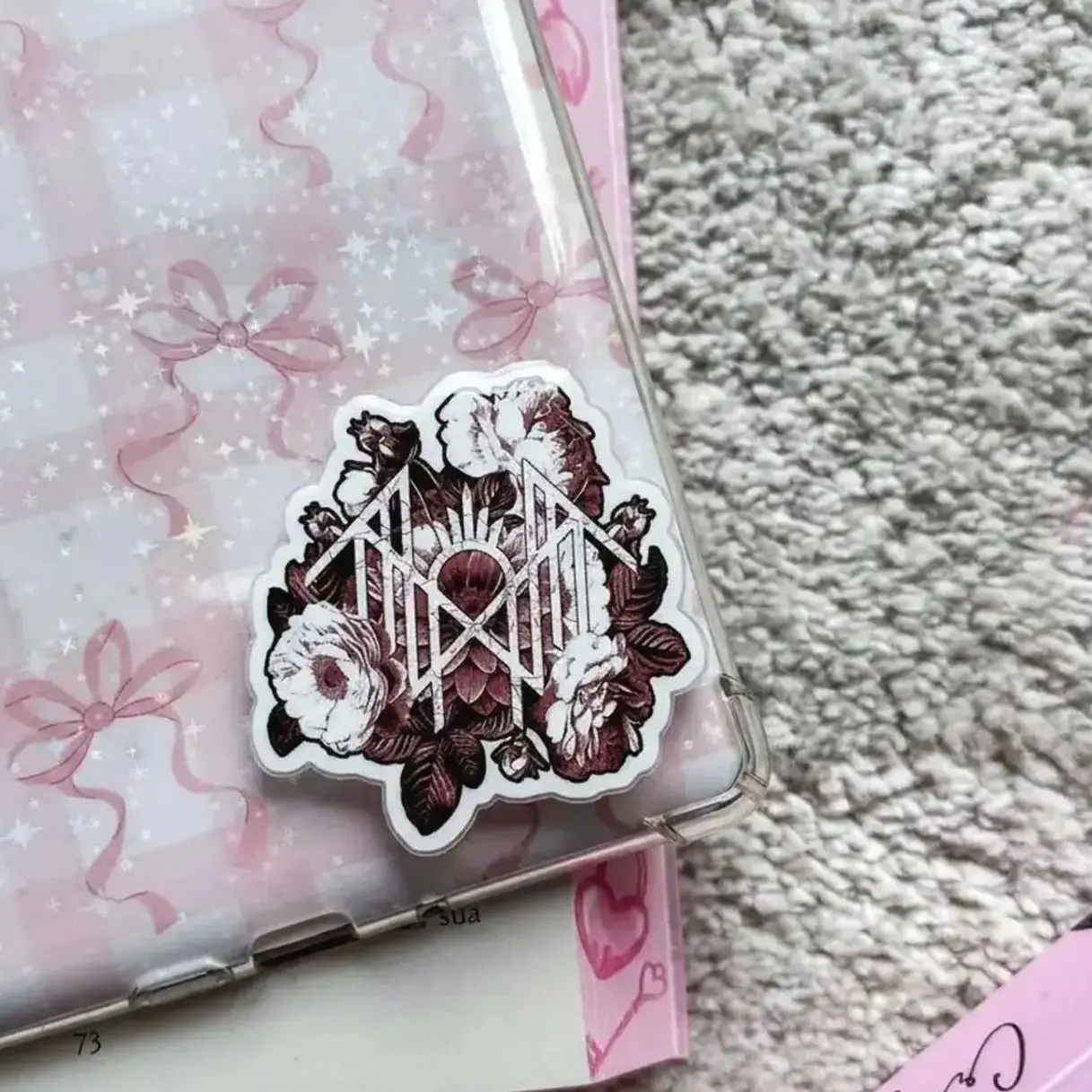 Sleep Token "Roses & Skull" Gothic Phone Grip – Dark Romance Design, Perfect Gift for Metal Music Fans