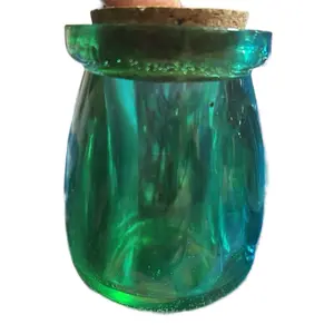 Resin Jar with Lid - Green Resin Jar with Lid, Ideal for Storage and Organization