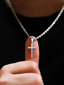 Punk Easter Cross Pendant Necklace,  Simple Twist Design Necklace for Party, Daily Clothing Decor, Trendy All-match & Exquisite Jewelry for Men, Cross Necklaces