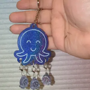 Momma Octopus stitch marker keychain - Momma Octo, crochet gift, knitting notion, holographic glitter, glitter stitch marker