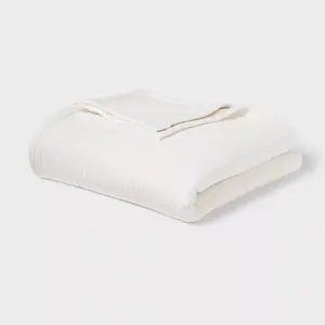 King Matelassé Bed Blanket Ivory - Threshold