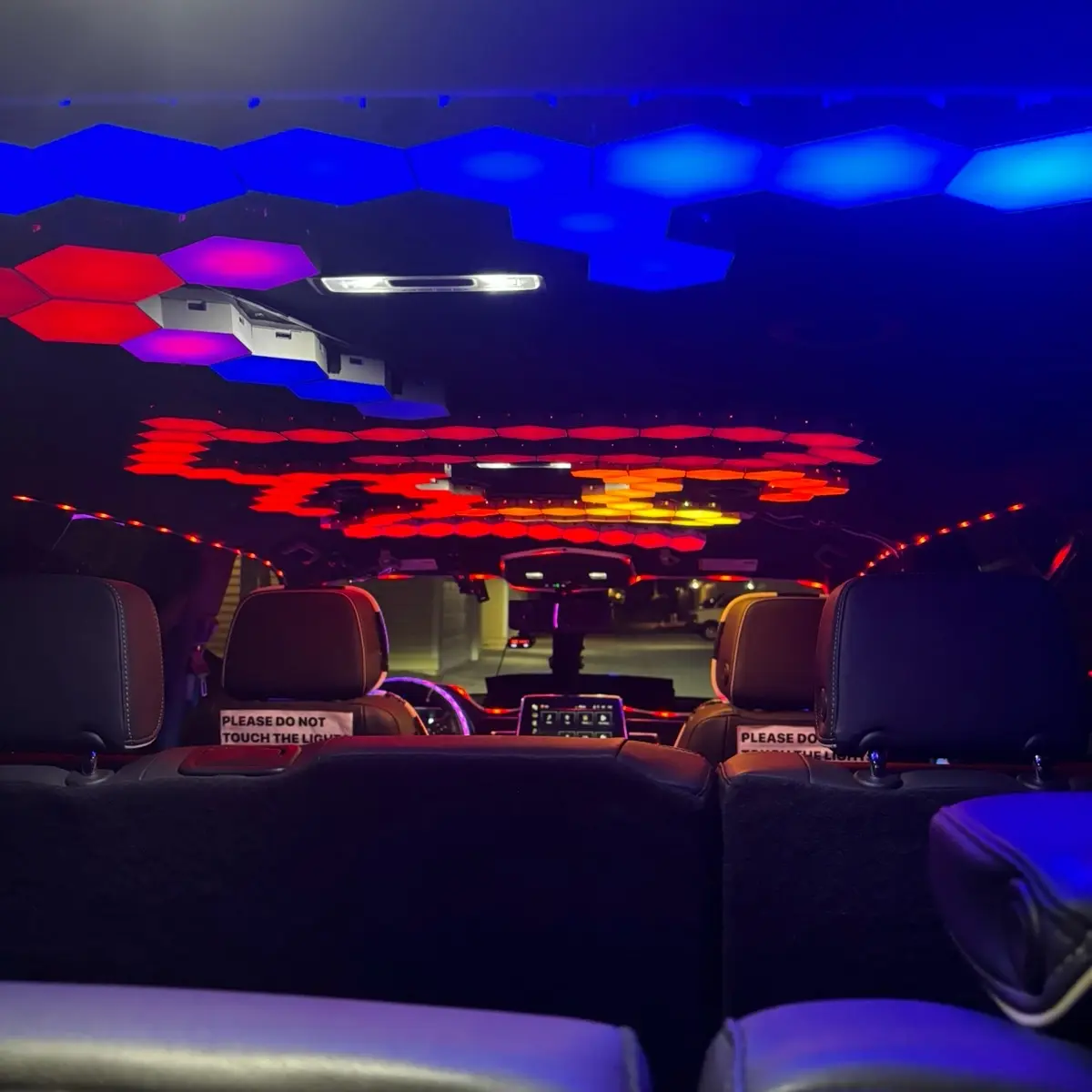 Neon artworks lighting