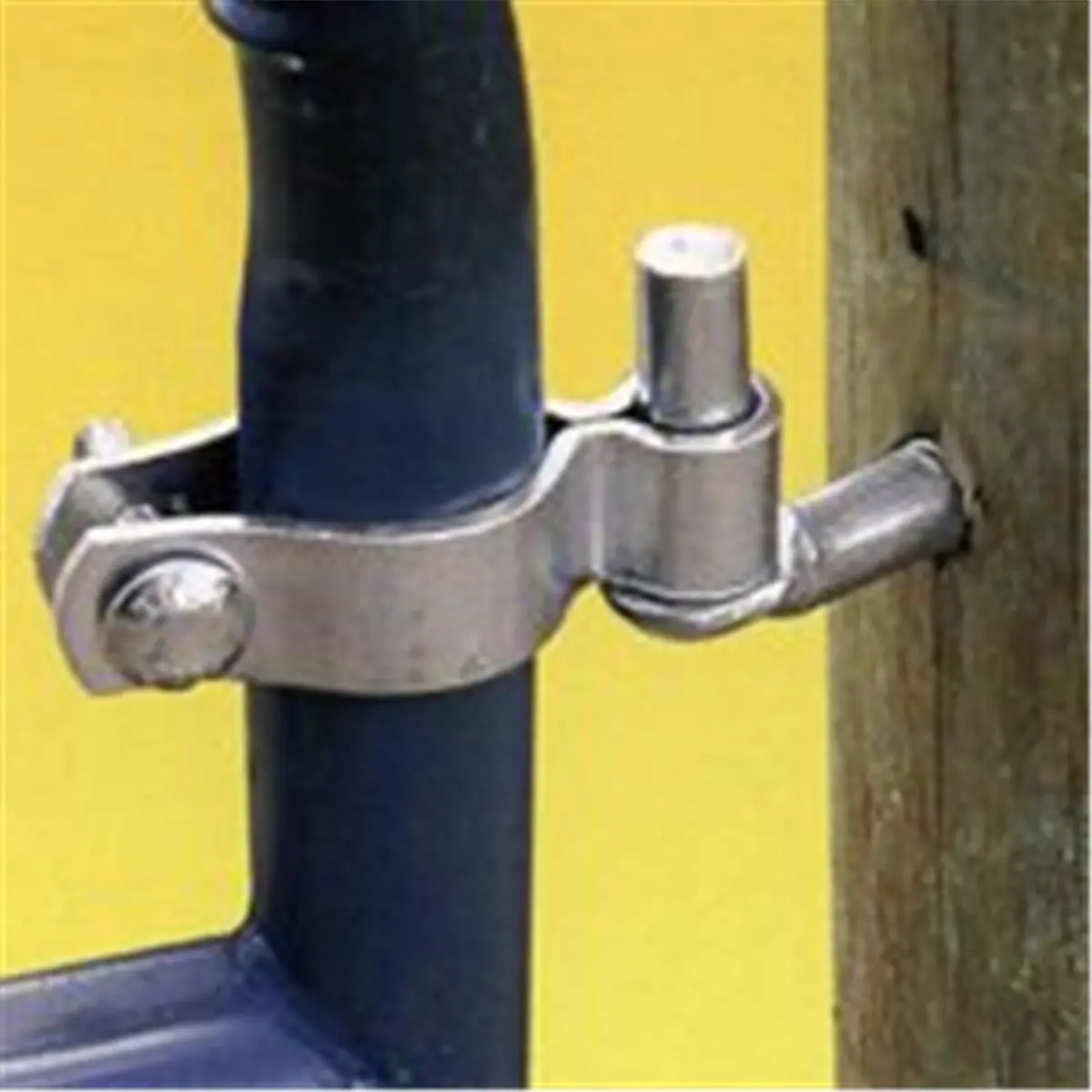 212 MAIN Speeco S16100800 Locking Gate Hinge Kit, Door Hardware, Locking Hinges for Sailing Water Sports