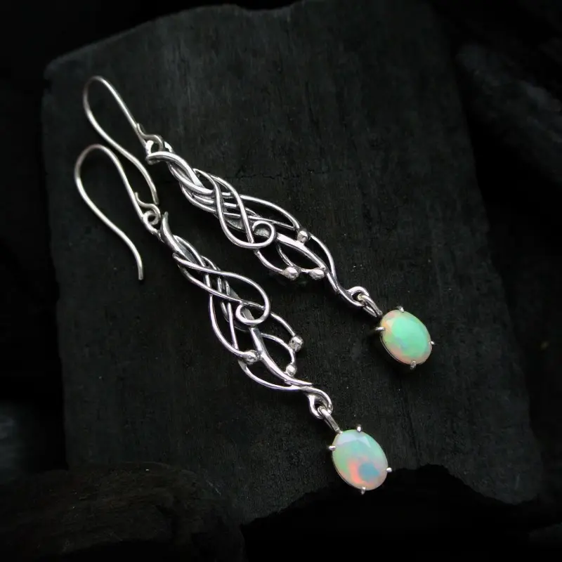 Charming Oval Fire Opal Earring for Women Bohemian Silvery Color Drop Earrings Wedding Anniversary Jewelry Gift Accessories