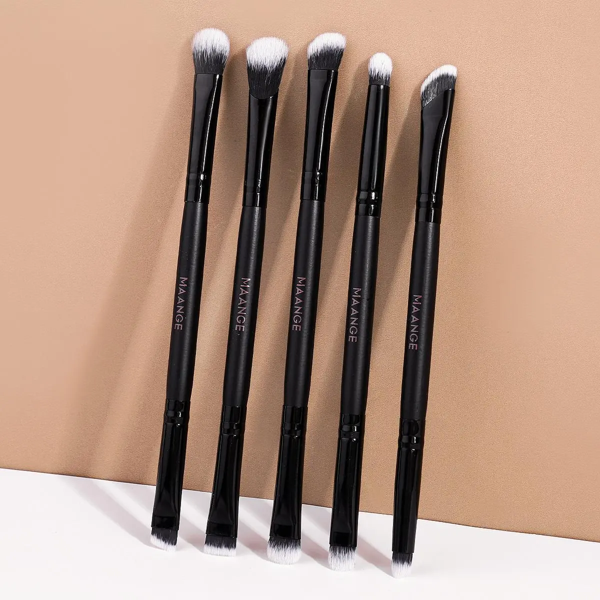 MAANGE 5pcs Professional Dual-Ended Eyeshadow Brush Set, High-Quality Multifunctional Makeup Brushes for Precise Application, Essential Tools for Makeup Artists, Soft Cosmetic Brushes for At Home Or On-The-Go, Beauty Travel Cosmetics Brush