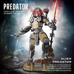 978pcs Alien Robot Building Blocks Toy, Suitable for Ages 8+, Educational Bricks Gift Choice, Birthday Present Option