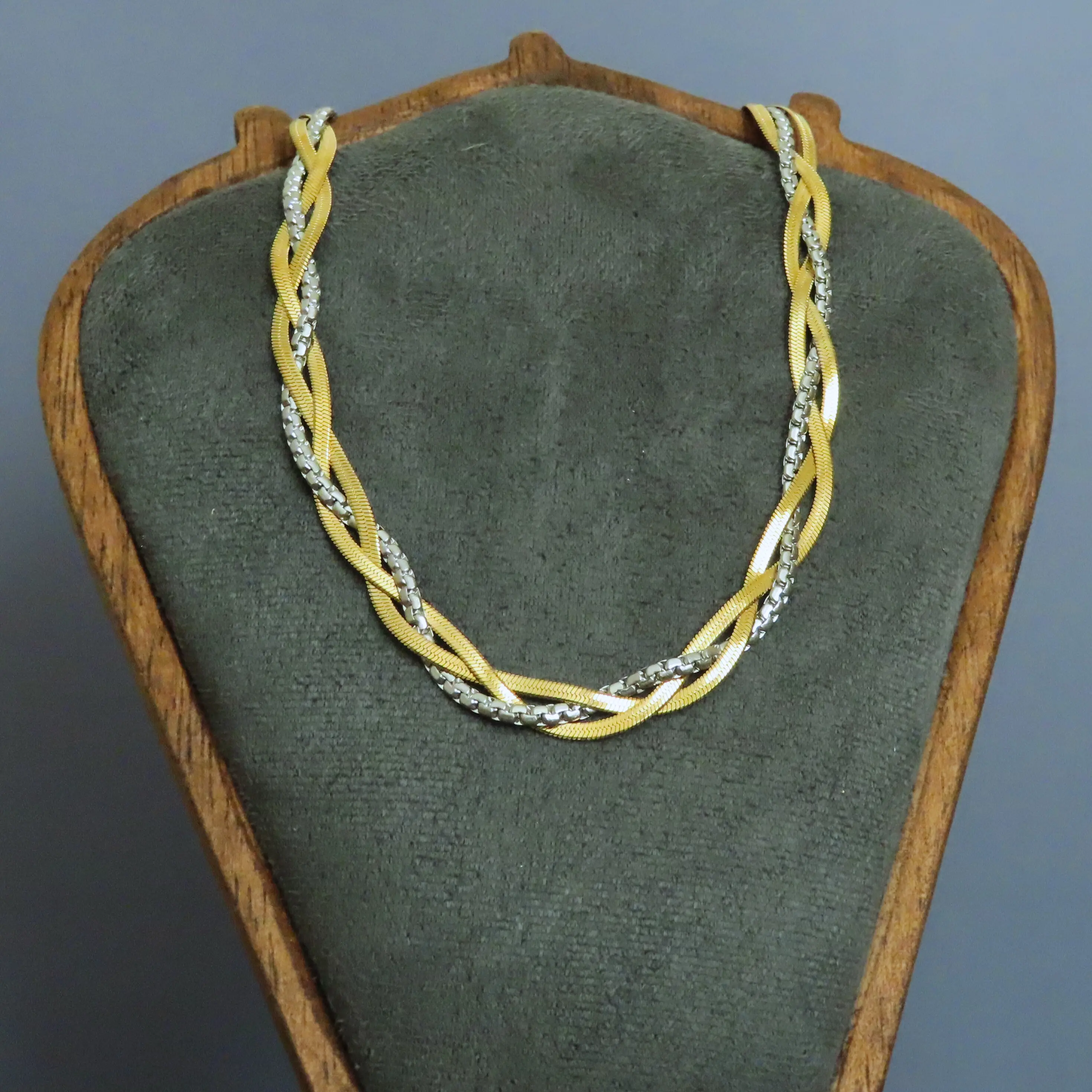 Eclipse Braid Necklace Tarnish-Free, Stainless Steel, Three-Layer Braided Blade Flat Waterproof Necklace