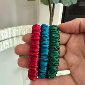 100% Mulberry Silk Scrunchie set. Silk Scrunchies, Scrunchies, mini size scrunchies, thin scrunchie, Silk Hair Tie, Skinny Scrunchie, Scrunchy, small Scrunchie, Silk Scrunchie.