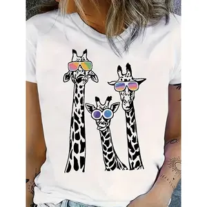 Women'S Casual Giraffe Print T-Shirt with Glasses, Short Sleeve Crew Neck Polyester Knit Top, Slight Stretch, Regular Fit, All Seasons - 95% Polyester, 5% Elastane, 180g/m²