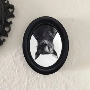 Gothic Inverted Bat Wall Decor, Vintage Oval Frame Style Art, Unique Artistic Home Decoration, Perfect for Holidays