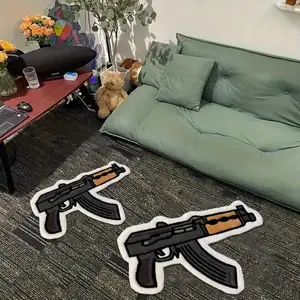 Cartoon Gun Shaped Carpet, Fashion Home Decor Rug, Soft Plush Floor Mat, Decorative Rug for Living Room, Bedroom, Sofa, Bedside, Cloakroom