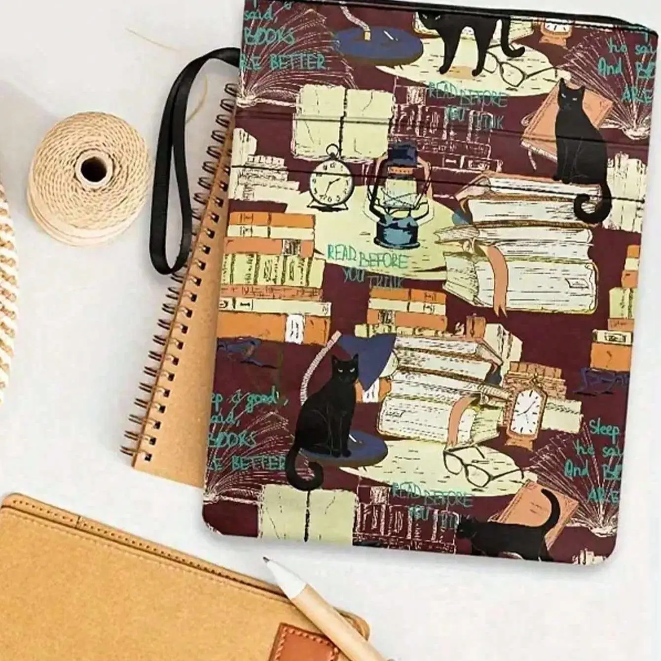 Vintage Cat Book Cover with Pocket Zipper, Cat Lovers' Book Protector, Ideal for School, Office, Travel, Daily Use, Book Accessories