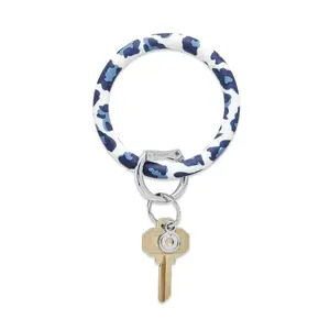 OVENTURE Silicone Big O® Key Ring - Navy Leopard Design, Sturdy Shape-Holding, Signature Locking Clasp, Keyring Attachment, Key Clip - Charm