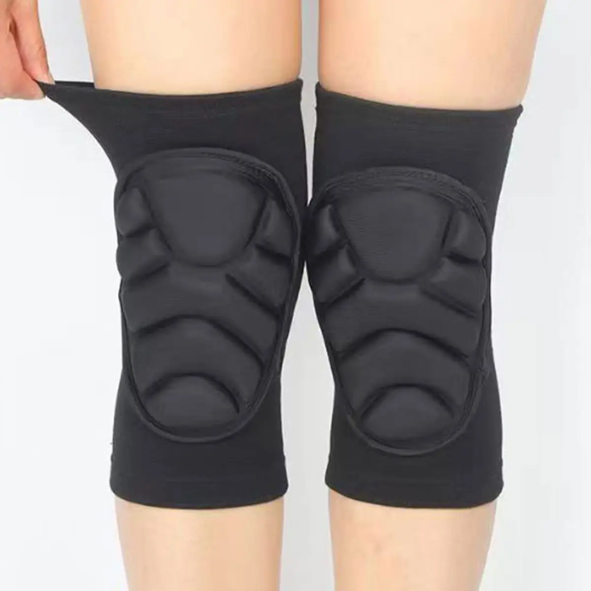 Unisex Cut Soft Breathable Elastic Fabric Knee Braces for Adults, Lightweight Support with Shock-Absorbing Pads, Multiple Sizes (M/L) for Winter Sports - Skiing, Ice Skating, Flexible Wrap, Prevents Sports Injuries, Reduces Knee Strain, Snowboarding