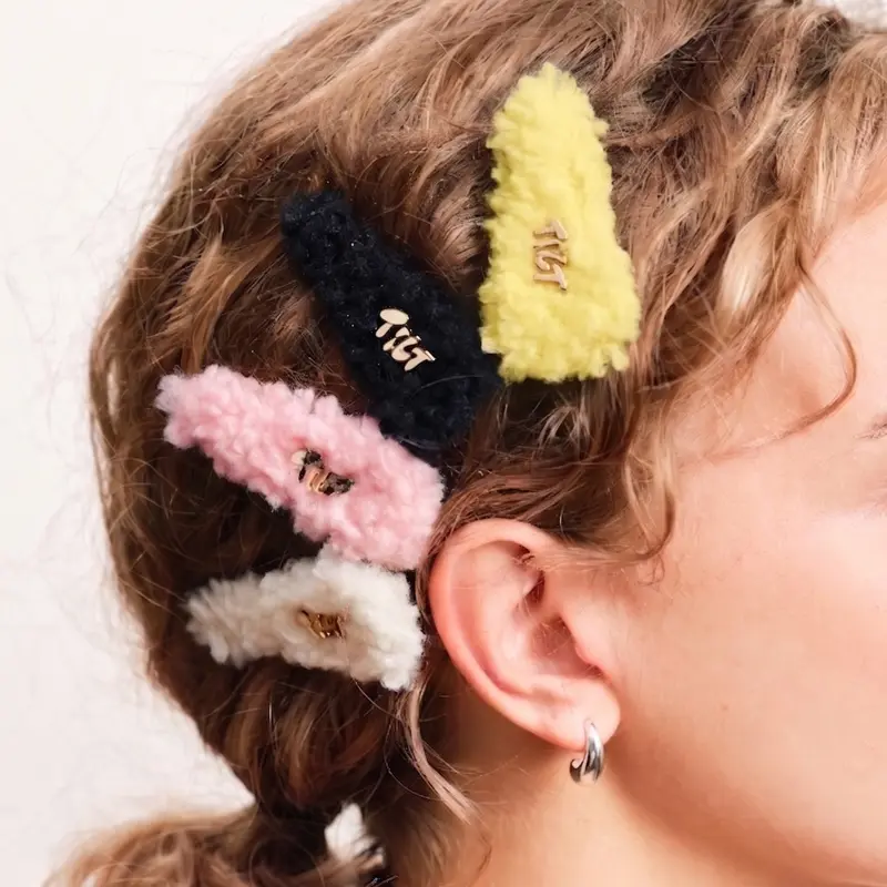 The Comfy Creaseless Clips