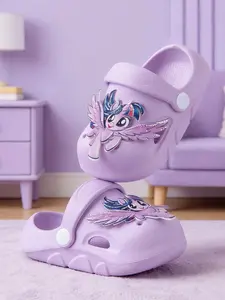 Summer Eva Cartoon Sandals, Cute Indoor & Outdoor Beach Slippers, Less Than Ankle Height, Perfect for Girls