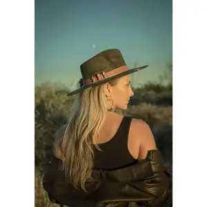 I Am Limitless Fedora in Forest Green