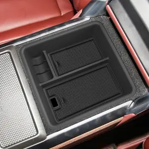 Central Armrest Storage Organizer, 2023 2024 2025 2026 for Land Rover Range Rover  Range Rover Executive Storage Box Accessory, Center Console Armrest Storage Tray (For Non-Cooled Version)