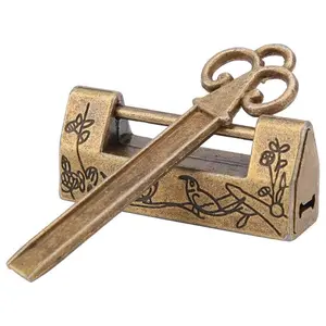 Antique Brass Padlock Hand Carved Medieval Style Vintage Decorative Safety Lock for Jewelry Box Cabinet Drawer Suitcase Display Case Security Hardware Wedding Decor Gift Home Decor