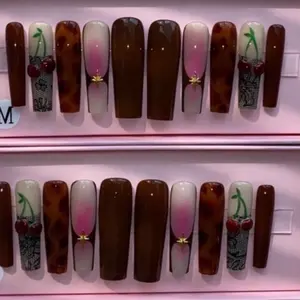 Big Mama Collection - Acrylic luxury nail design reusable press on nails