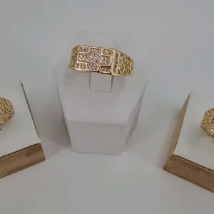(R46) 14kgoldplated Men's Cross Ring - Gold Plated Men's Jewelry Piece with Cross Design