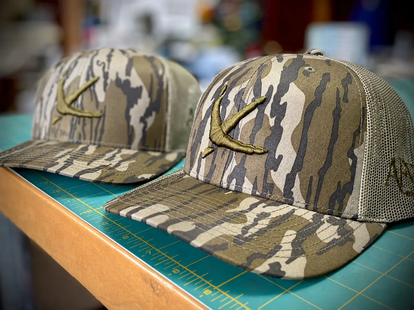 Turkey Tracks Mossy Oak Bottomland Loden Mesh Hat Embroided Hat