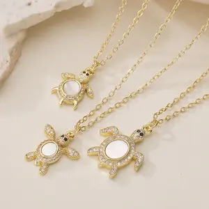 Women's Luxury Crystal Full-Stone Cute Turtle Pendant Necklace, Vintage Gold-Silver Color Stainless Steel Chain Animal Jewelry for Sports & Outdoor Accessory Use