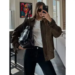 Women's Velvet Bomber Jacket, Casual Fashionable Jacket, Oversized Collar Retro Style, Fashion Casual Streetwear, Button Pocket Coat, Fall Winter Set