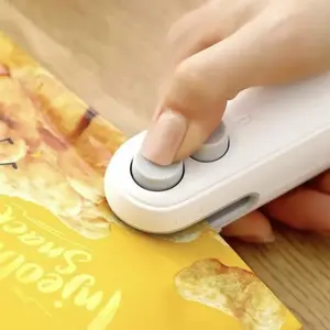 2-in-1 Rechargeable Mini Bag Sealer with Cutter, Portable Snack Bag Heat Sealer for Food Storage, Keeps Chips & Snacks Fresh Longer, USB Rechargeable, Compact Kitchen Gadget for Home, Travel & On-the-Go Use