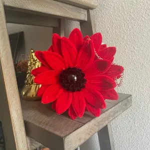 Pipe Cleaner Flower Purse, Handmade Craft Purses for Women, Female Wallet