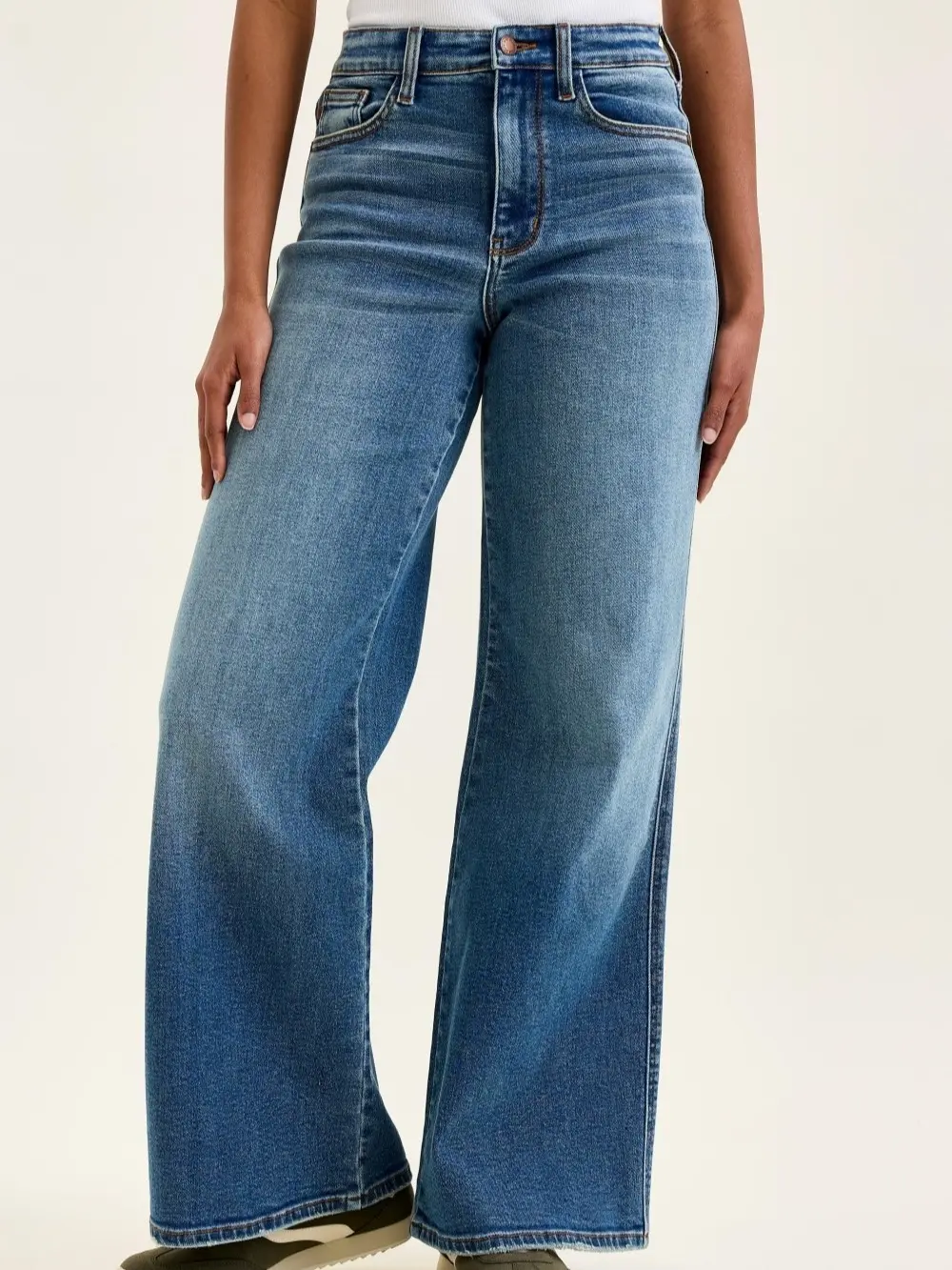 Karla Judy Blue HW Retro Wide Jean