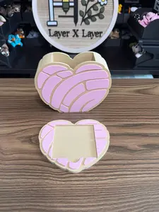 Concha Post-It Note Holder & Pencil/Pen Holder