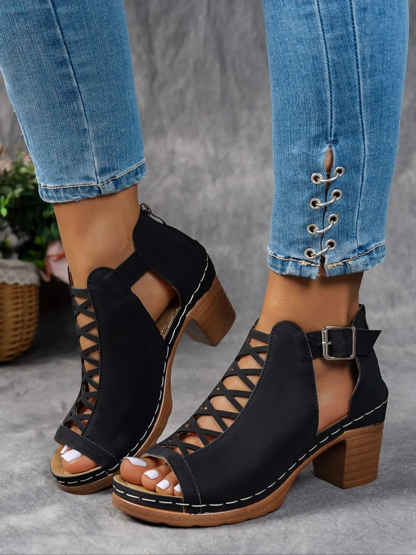 Women's Elegant Roman Ethnic High Heel Sandals, Hollow Out Buckle Zip Design, Cocktail Sandals, Perfect for Spring Summer and Easter Holidays