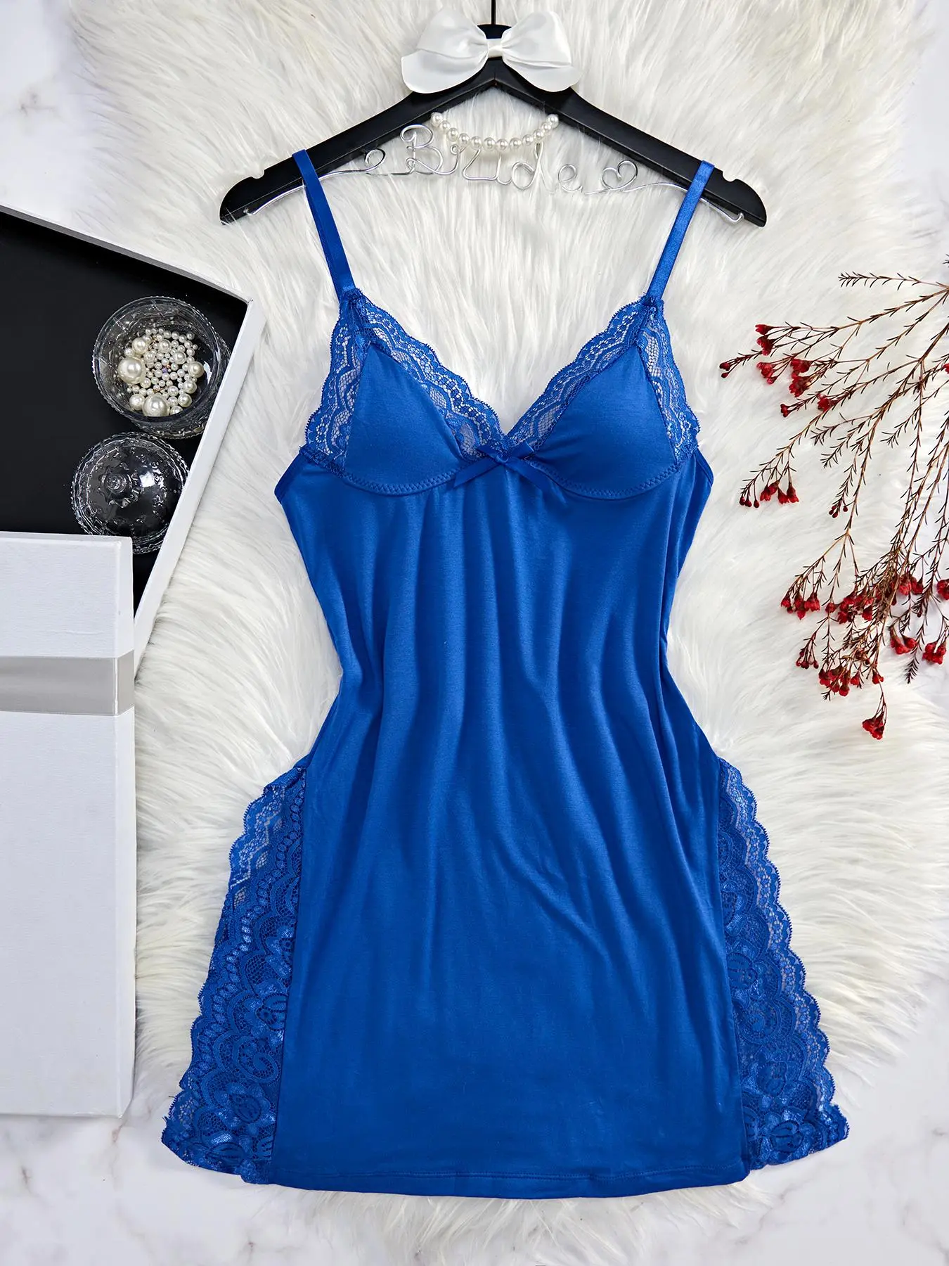 Women's Butterfly & Leopard Print Lace Trim Side Split Cami Nightdress, Casual Soft Comfortable Spaghetti Strap Women's Butterfly & Leopard Print Lace Trim Side Split Cami Nightdress, Casual Soft Comfortable Spaghetti Strap