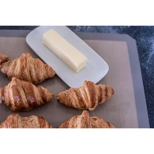 Baking Mats for 3/4 Size Cookie Sheets for Baking - 3 Pack - Food Safe Oven Safe Liners for baking sheets - Easy Clean, Baking Sheet Liners, 13.5 x 19.5 Inches