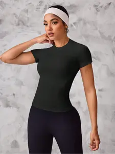 Women's Sporty Slim-Fit Yoga Shorts Sleeve Top, Breathable Elastic Fabric, Casual Fashion for All Seasons, Ladies Gym Wear