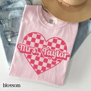 [CUSTOM] Comfort Colors Teacher Valentine’s Day Shirt, Custom Name Kindergarten Heart T-Shirt, Cute V-Day Preschool Tee, First Grade Educator Gift