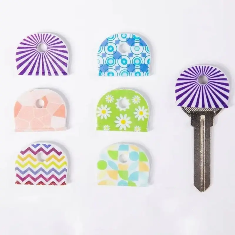 6pcs (Random Colors) of Colorful Silicone Keycaps Featuring Unique Designs Such As Stripes, Flowers, And Polka Dots，Unique Key Cover, Stylish Accessory, A Gift for Family.