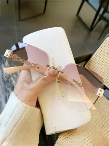 Women's Metal Frameless Square Glasses, Cute and Caring Style, Fashionable Eyewear, Unique and Gentle Design