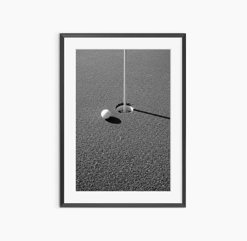 Golf Wall Art, Photography Prints, Golf Poster, Living Room Decor, Sports Poster, Aesthetic Room Décor
