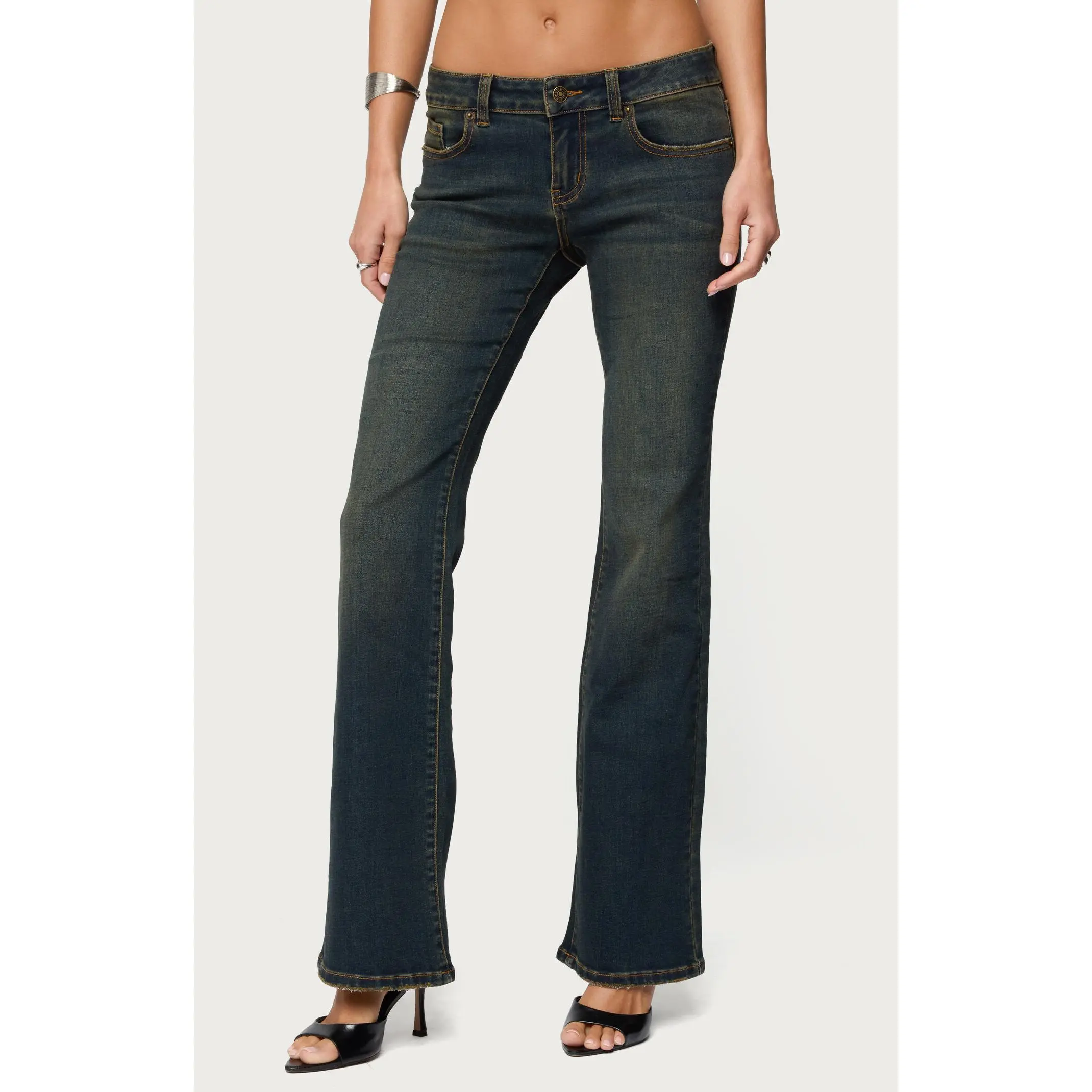 Edikted Women's Tez Vintage Washed Low Rise Bootcut Jeans
