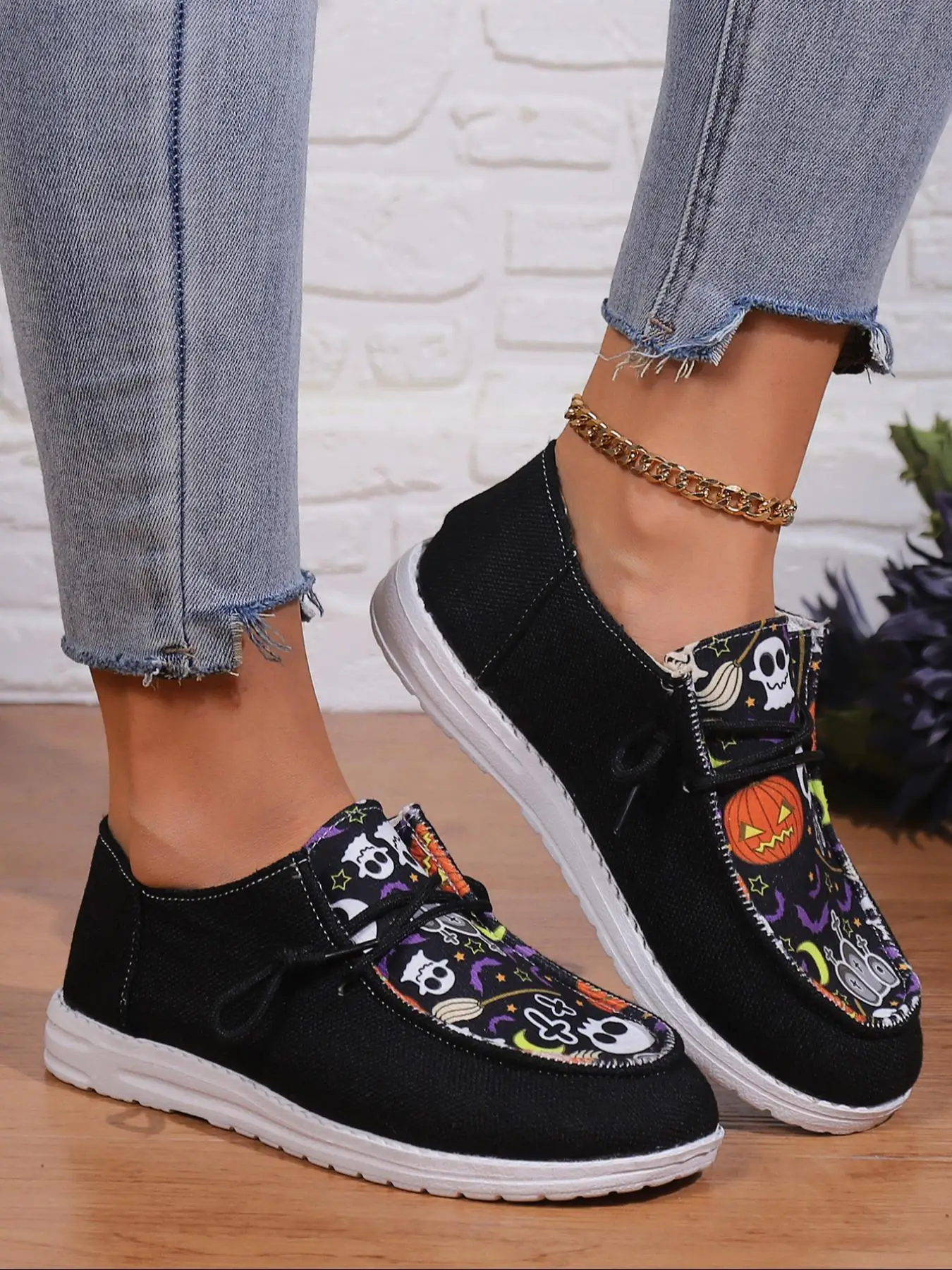 Women's Cartoon Print Lace Up Front Sports Shoes, Casual Comfortable Sports Footwear Running Shoes, Female Male Round Toe Walking Shoes for Daily Used