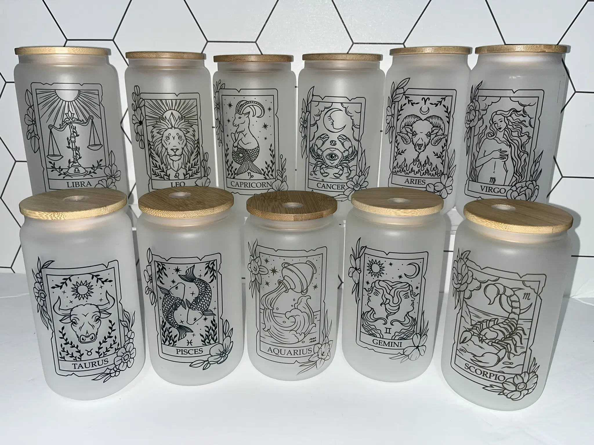 Zodiac Tarot Card 18oz. Frosted Glass Cup