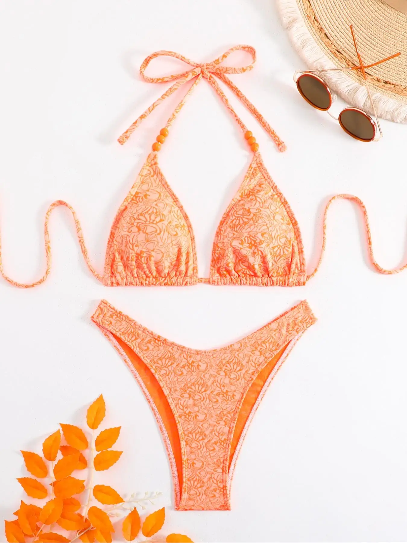 Two-Piece Set Women's All Over Print Tie Back Bikini Set, Back To School Halter Neck Triangle Swim Bra with Removable Pads Design & High Cut Swim Bott