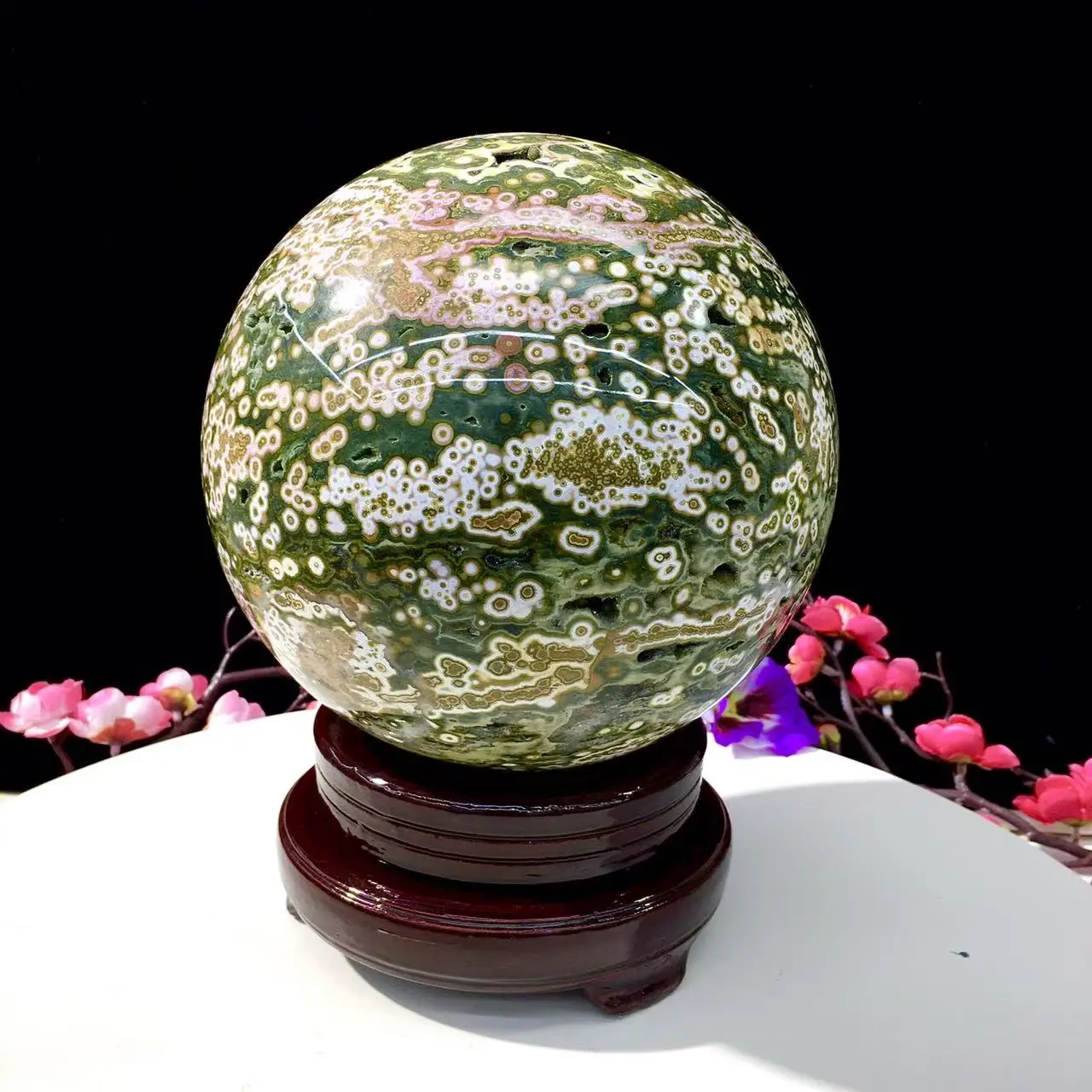 8th Vein Ocean Jasper Sphere, Polished Natural Crystal Ball, Elegant Home Ornament for House and Room Decor, House Decor, Elegant Natural Crystal Decorations, No, Glamorous Natural Crystal Decorations