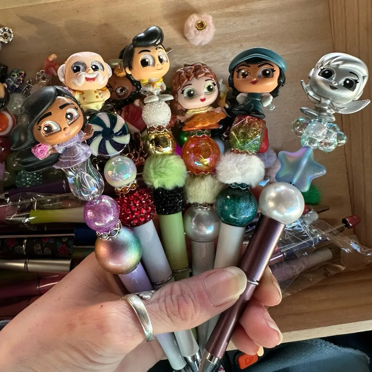 Pre made pens Pre made pens