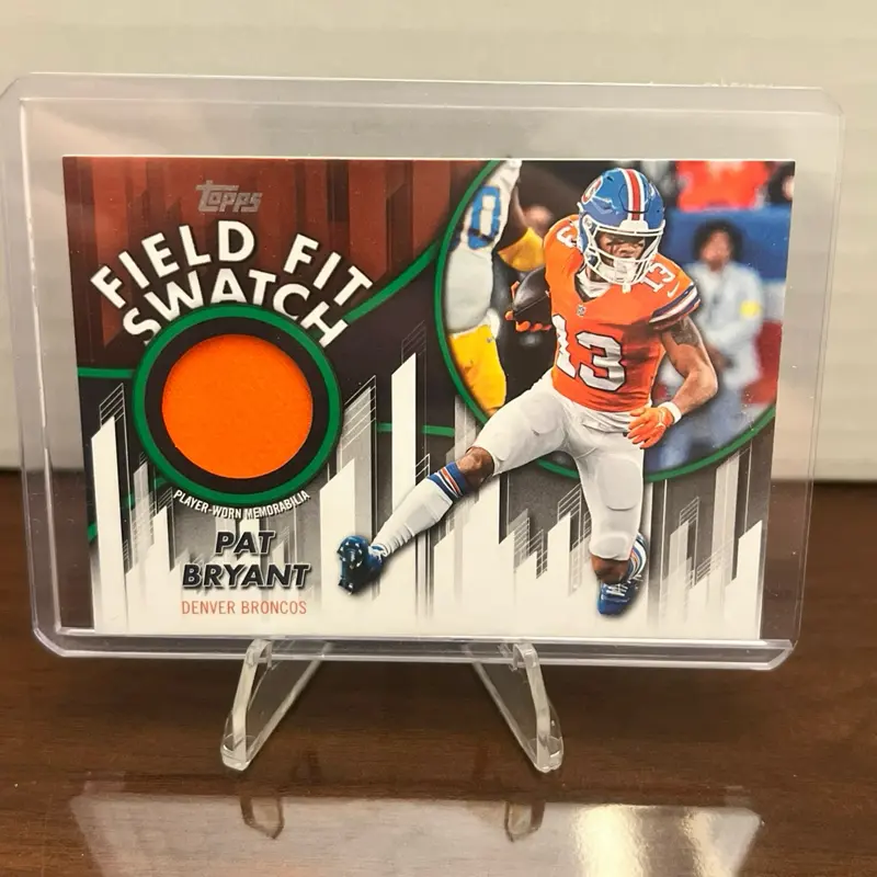 Topps Pat Bryant Field Fit Swatch Player-Worn Patch /99