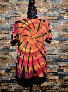 Ice-Dyed T-Shirt Unisex - Trendy Streetwear Tultex Pre-Shrunk Comfortable Fit for Casual Outings & Versatile Fashion