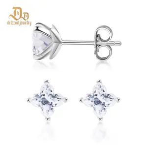 Delzzad Solitaire Lily Bulb Clover Stud Earrings Lab-Created Moissanite Stud Earring S925 Sterling Silver Moissanite Jewelry Perfect Birthday Christmas Gift for Men Women Wedding Set