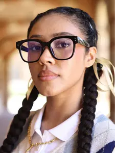 V BY VYE - HALLPASS- Hallpass Protects Your Eyes With Style  Block Blue Light, Keep Your Cool  Smart Frames For Every Screen Time  Hallpass Is The Modern Everyday Essential  Look Sharp, Feel Sharp With Hallpass